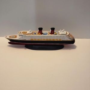 Disney Wonder Cruise Ship